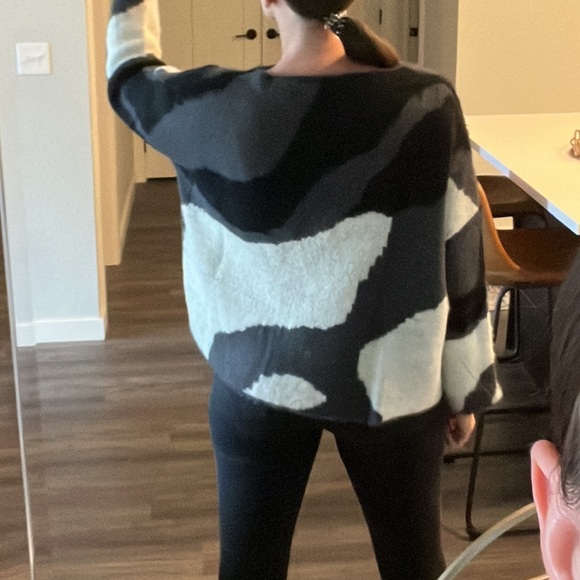 Blanket sweater - Picture 3 of 4